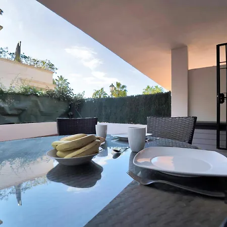 Con Enorme Terraza En Complejo Con Piscina En Nueva Andalucia - Lorcrimar Apartment Marbella