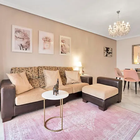 Apartment Con Enorme Terraza En Complejo Con Piscina En Nueva Andalucia - Lorcrimar *