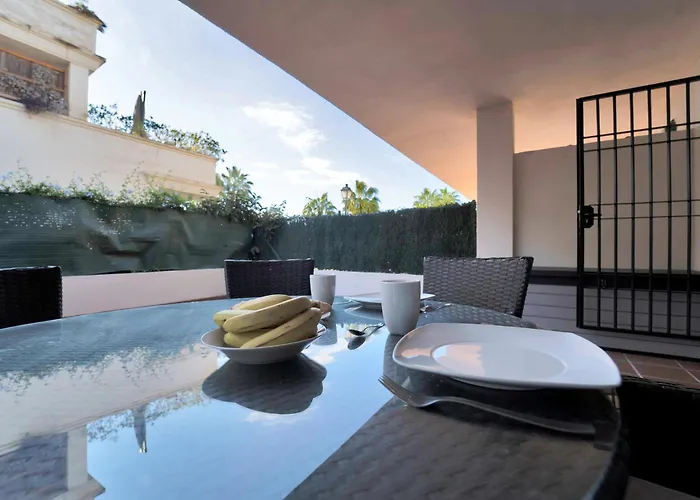 Con Enorme Terraza En Complejo Con Piscina En Nueva Andalucia - Lorcrimar Apartment Marbella