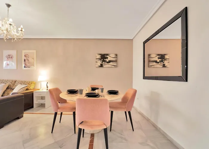 Con Enorme Terraza En Complejo Con Piscina En Nueva Andalucia - Lorcrimar *